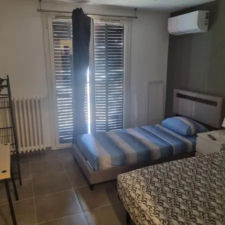 Privative Renove 2024, Climatisation, Tramway Sur Place , 12 Min Centre, 16 Min Plage, Apercu Lateral Mer, 2 Wc Avec 2 Salle De Bain, Private Renovated 2024, Air-conditioned , Tram On Spot, 2 Toilets And 2 Bathrooms