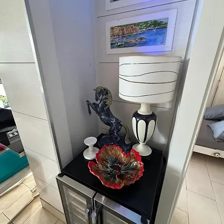 Moderne En Bord De A 60 M² Parking Prive Apartment *