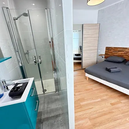 Spacieux - 4 Confortables * Nice