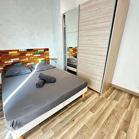 Apartment Spacieux - 4 Confortables Nice