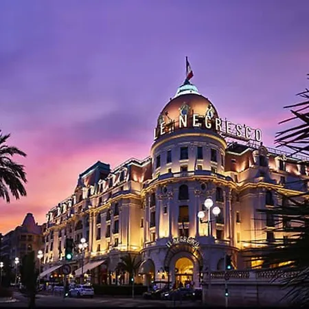3 Pieces Proche Du Negresco * Nice