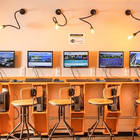Hostel Saint Exupery Nizza