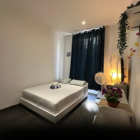 Homestay Delight 1st Door *