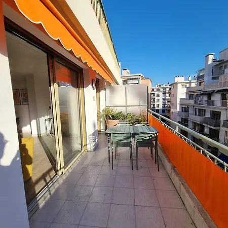 Magnifique T3, Spacieux, Lumineux Et Traversant Apartment Nice