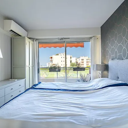 Superbe 2 Pieces Clim Et Parking Apartment