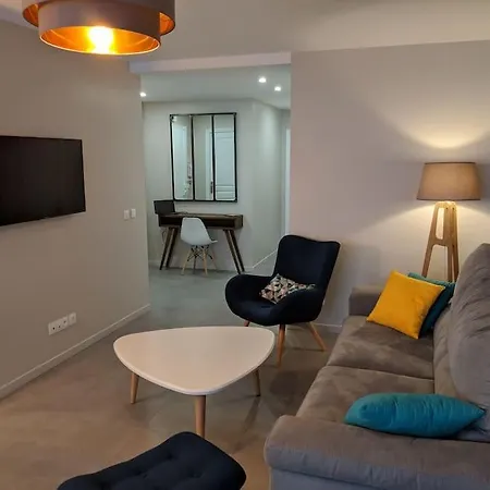Superbe 2 Pieces 56m2 Renove Centre Negresco * Nice