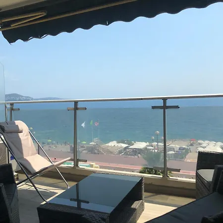 Eros Apartment