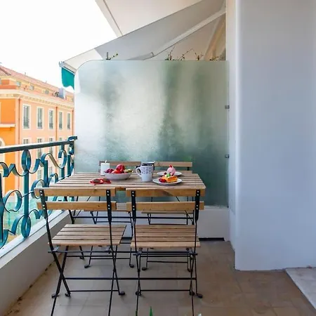 Apartment L53 1br Des Postes, Place Massena Terrace & Ac