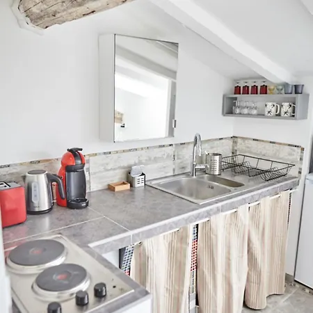 Welkeys - Rue Massena Apartment *