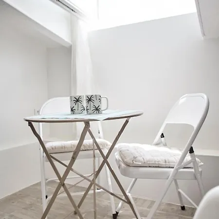 Welkeys - Rue Massena Apartment