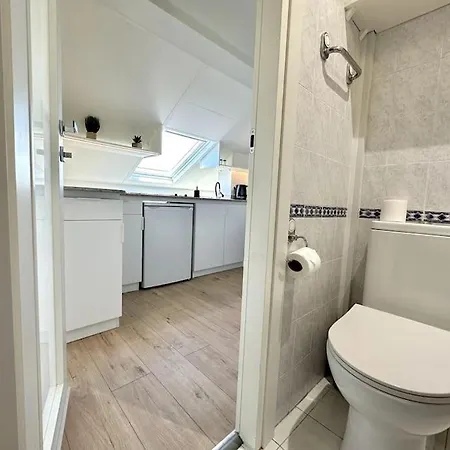 Apartment Joli Studio, Idealement Situe, Tres Proche Gare
