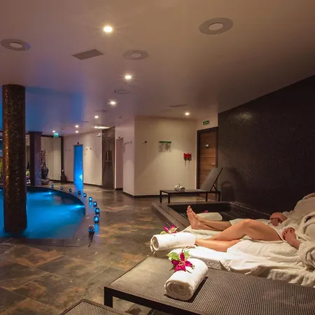 Westminster & Spa Hotel 4*