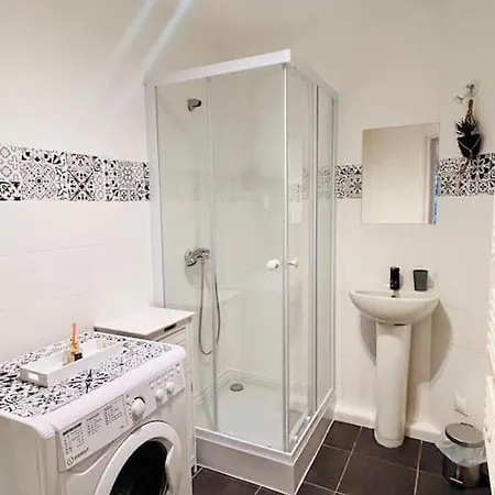 & Serenity - Proche Gare Apartment Nice