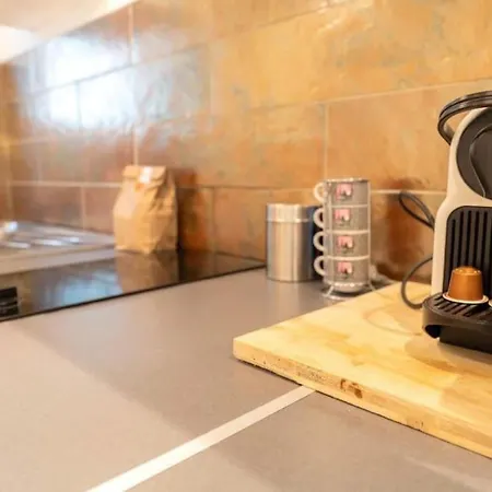 2p, Quartier Du Port, Apartment