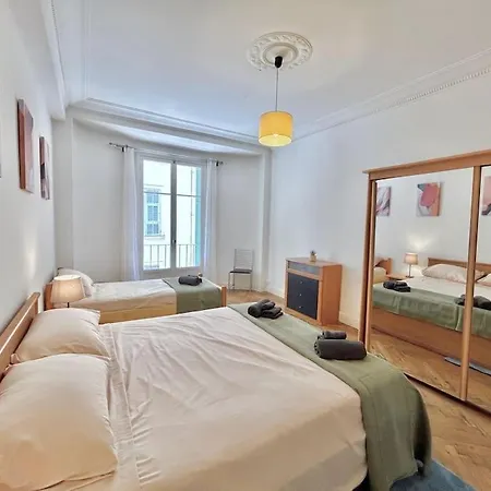 Apartment 3p En Centre Ville, Spacieux Et Calme Nice