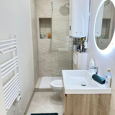 Apartment Calme - 2 - Proche Promenade