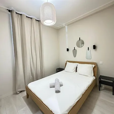 Calme - 2 - Proche Promenade Apartment *