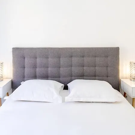 Luxurious Serviced In The French Riviera , Monaco Apartment