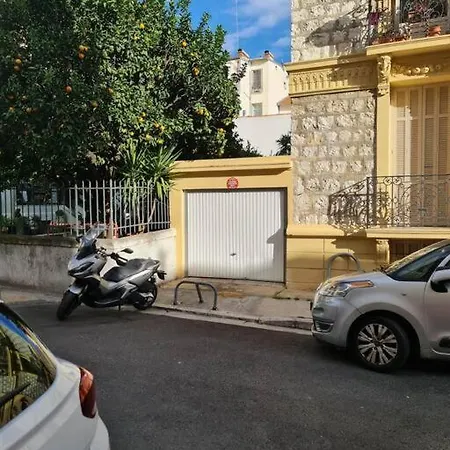 Superbe 4 Pieces 75 M Carres Pour 2 A 6 Personnes Centre Parking 3 Jours Minimum Apartment