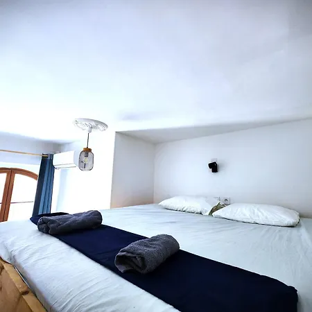 Big Flat - Le Cala - Hypercentre - 4 Chambres, 13 Personnes, Proche Gare Et Parking, Wifi, Air Conditioning L Groupe L Business L Famille Apartment *
