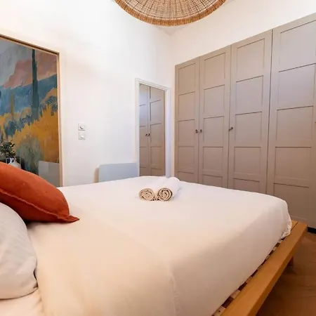 Superbe Deux Chambres, Centre Proche Port Nice