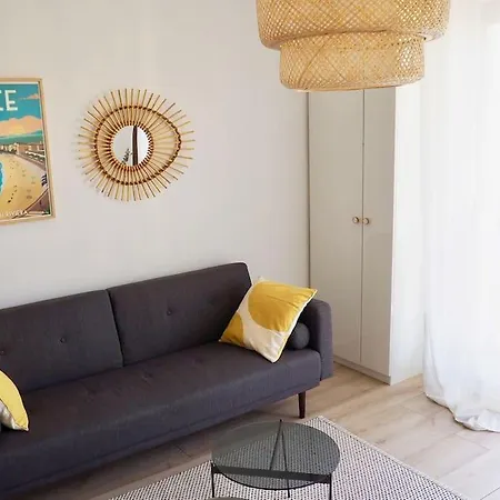 Apartment Proche De Liberation Avec Balcon Ensoleille