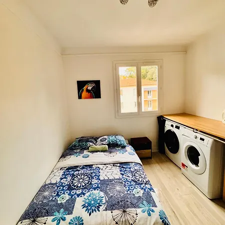 Apartment Spacieux/paisible 5 Pieces En Plein Coeur De *