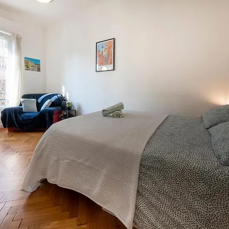 * Le Provencal * Cosy Flat 3 Min Walk From The Sea Apartment