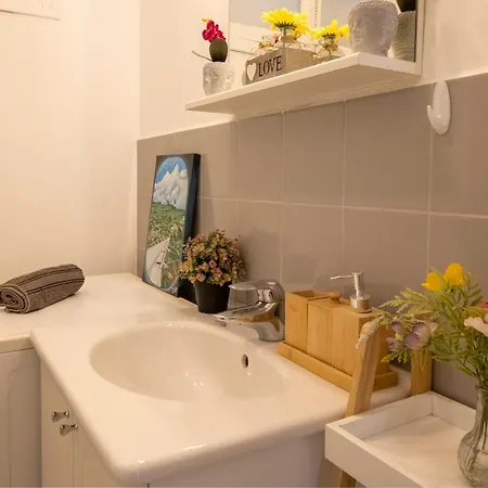 * Le Provencal * Cosy Flat 3 Min Walk From The Sea * Nizza