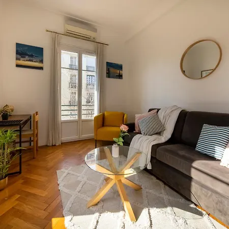 Apartment * Le Provencal * Cosy Flat 3 Min Walk From The Sea Nizza