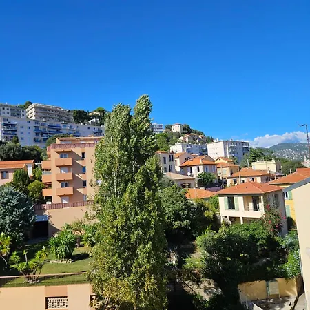 L'escapade Vers Le Bien-etre Apartment