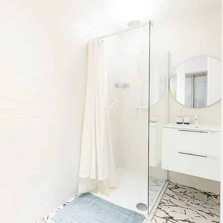 Royal Riviera Apartment *