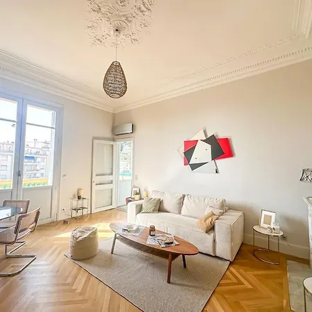 Exceptionnel Belle Epoque Avec Grande Terrasse Plein Sud Apartment *