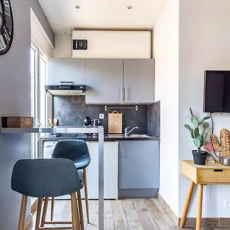 Homelivia Av Jean Medecin Apartament Nicea