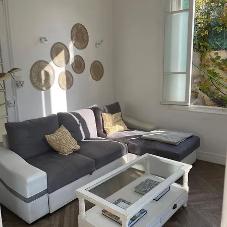 Appartement Claudia Port Nice
