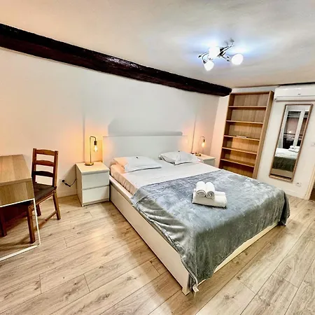 Riviera - Angle Droite - Old Town Promenade Des Apartment Nice