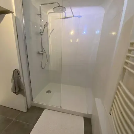 Balneo Jacuzzi Climatise Apartament *