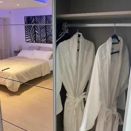 Balneo Jacuzzi Climatise Apartament *