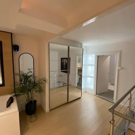 Apartament Balneo Jacuzzi Climatise *