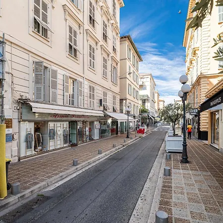 Apartment 1 Longchamp - Joli - Carre D Or - Climatise