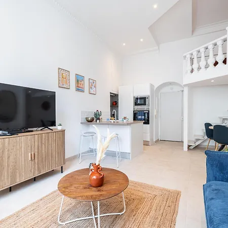 1 Longchamp - Joli - Carre D Or - Climatise Apartment Nice