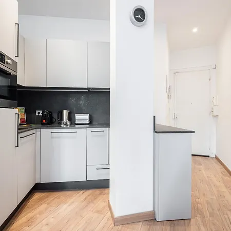 1 Gautier 101 - Joli Equipe - Quartier Du Port Apartment