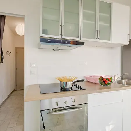 Fabrina - Happy Apartment