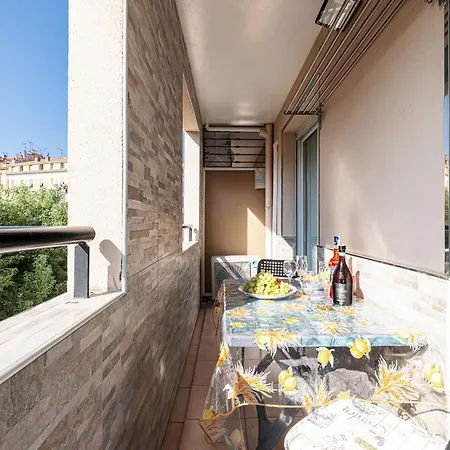 Apartment La Fenice - Happy Nice