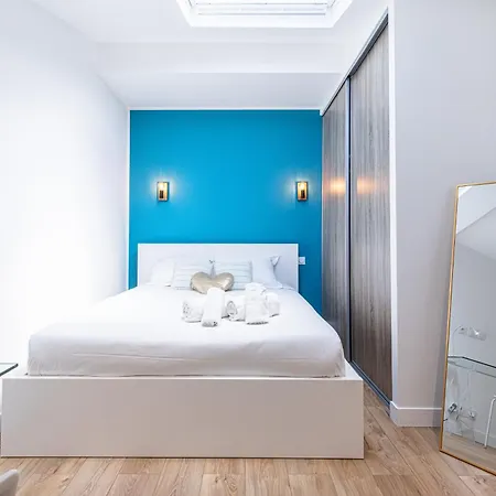 5 Fodere - Magnifique Duplex - Port De - Dernier Etage Apartment *