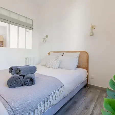 Charming Port Place Du Pin With Balcony * Nice