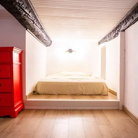 La Mezzanine Apartment