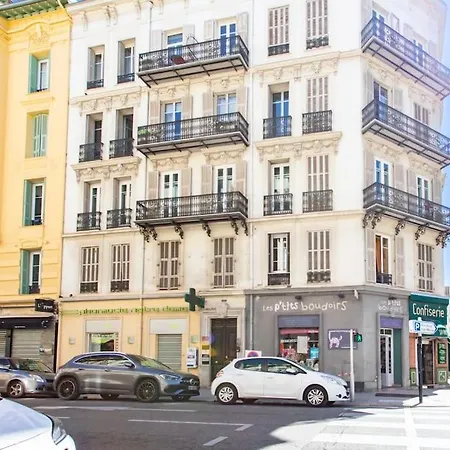Appartement #57 Notre Dame Balcony & Ac *