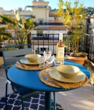 Ensoleille Avec Terrasse * Nice