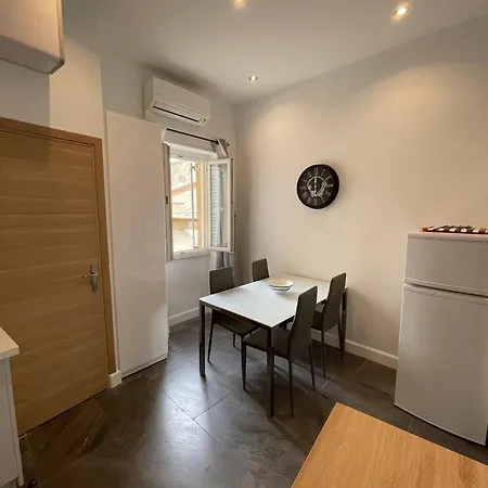 Massena : Hyper Centre 2p Apartment